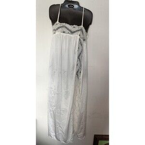 Lorraine Full Slip  Gown Size Large Off White Lace Trim Nylon 45" long  Slit USA